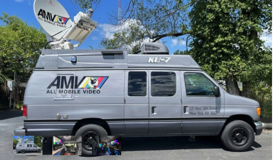 2003 Ford E-350 KU-7