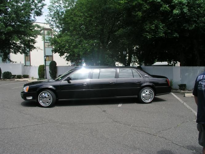 2009 Cadillac Limo