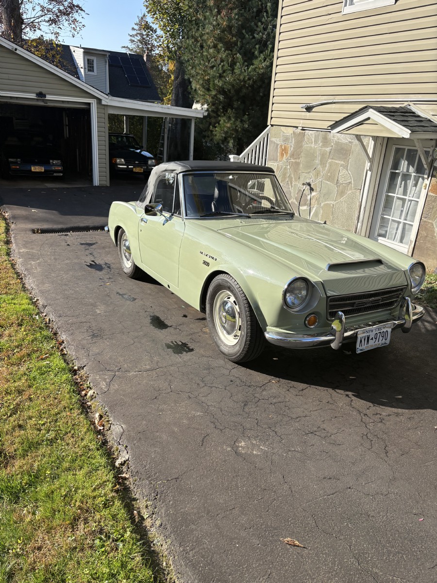 1969 Datsun  Roadster 2000