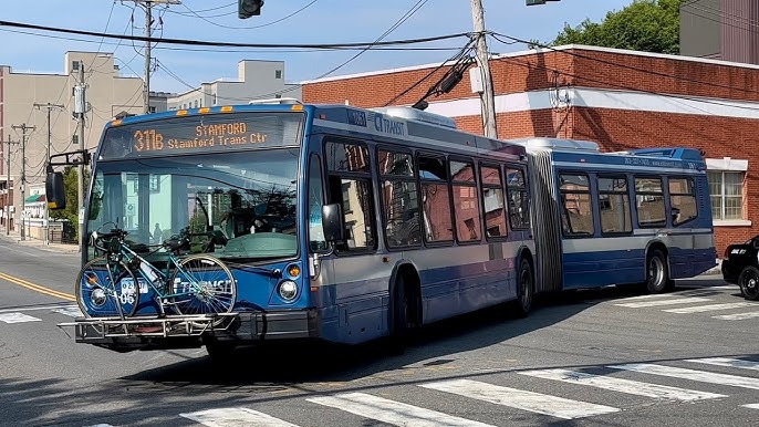 2003 New Flyer D60LF Bus