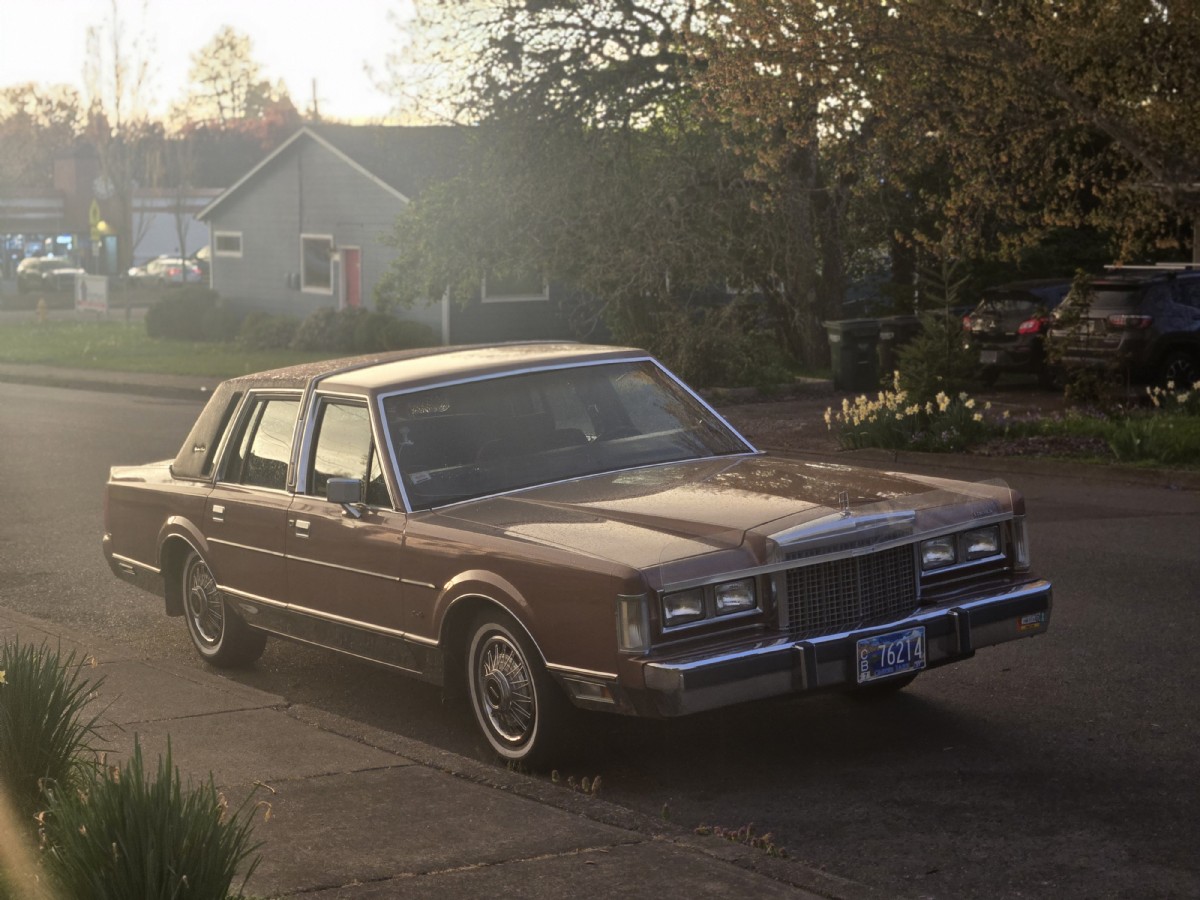 1985 Lincoln  Towncar