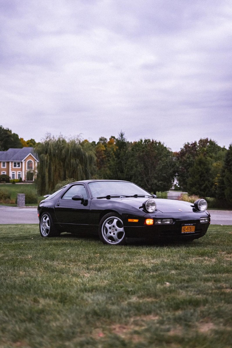 1993 Porsche  928 GTS