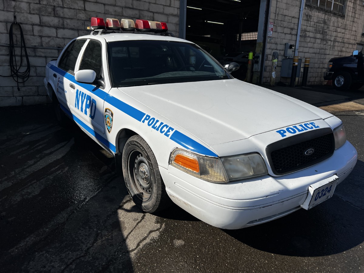 1999 FORD Crown Victoria