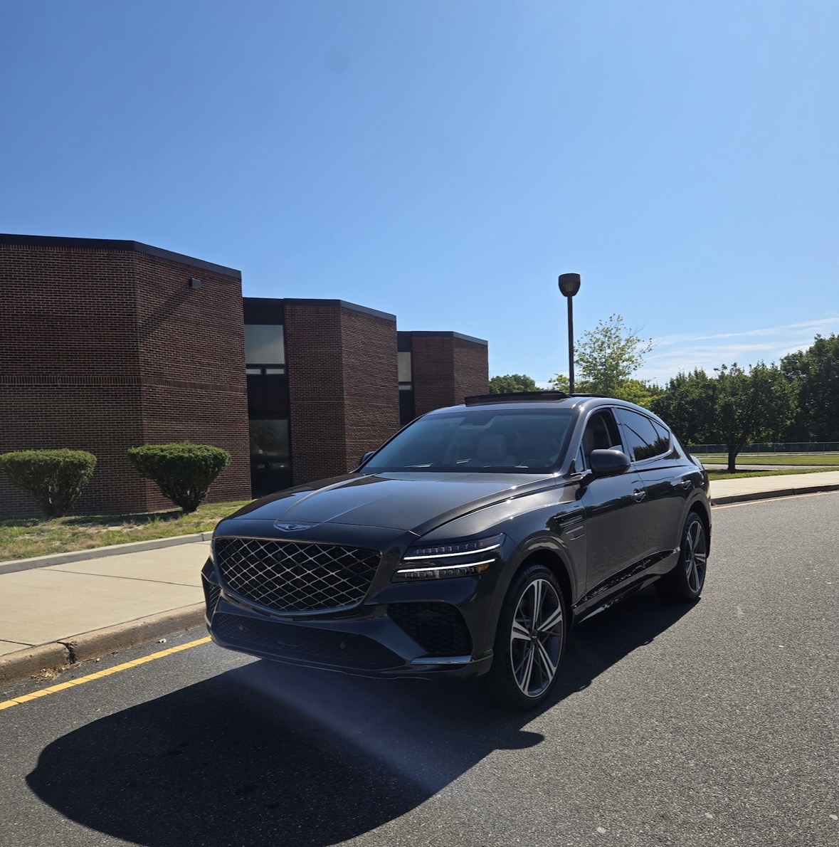 2025 Genesis  Gv80