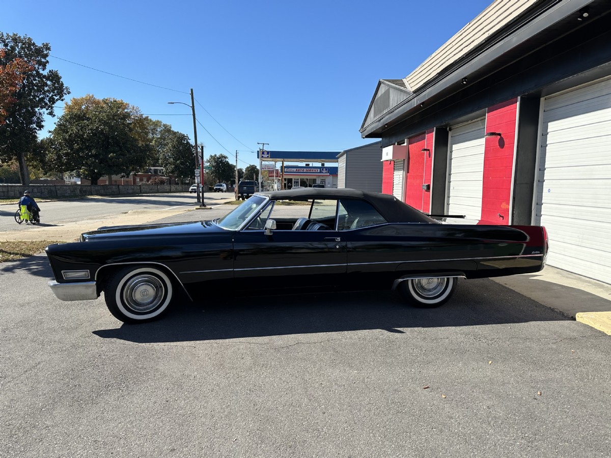 1968 Cadillac  DeVille
