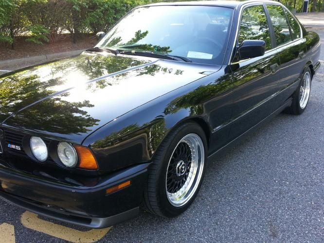 1991 BMW M5