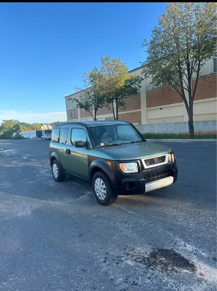 2004 Honda Element