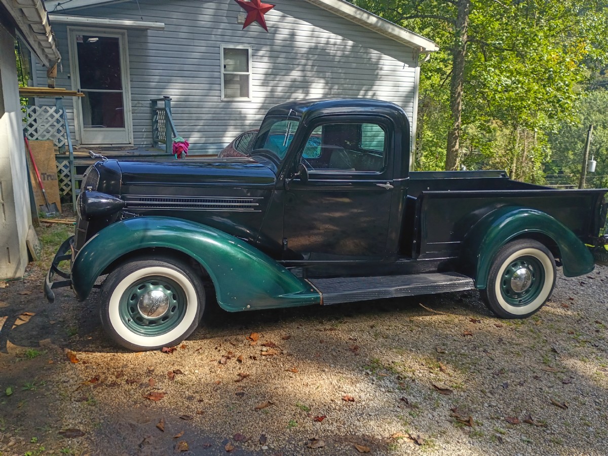 1936 Dodge LC