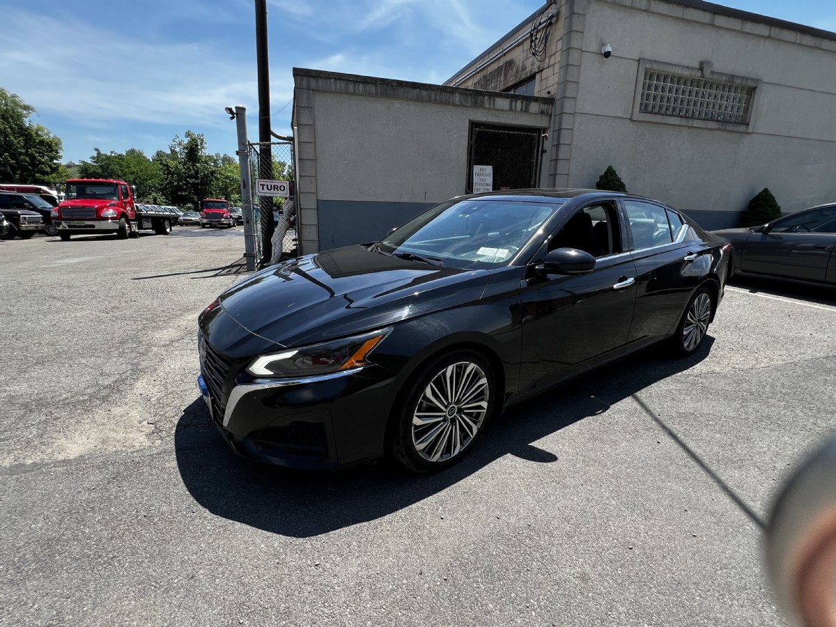 2024 Nissan Altima SL