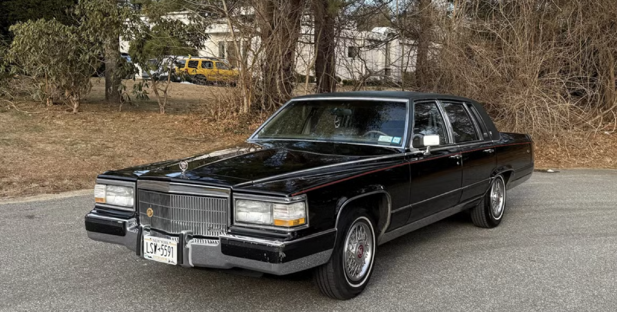 1991 Cadillac Brougham