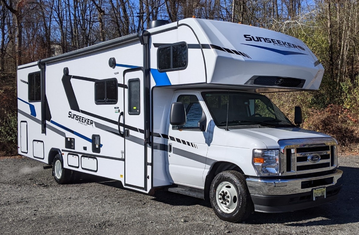 2026 Sunseeker Forest River 29'