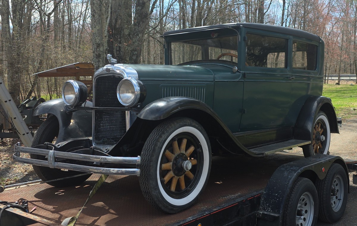 1928 Pontiac 6-28 coupe