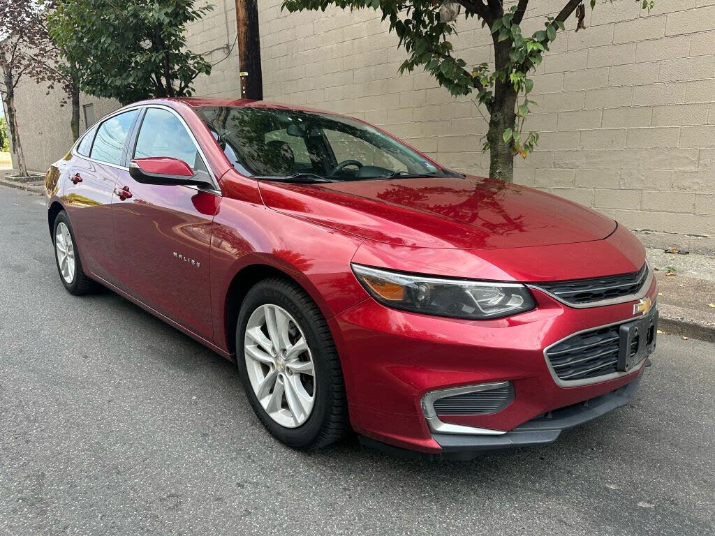 2017 CHEVROLET Malibu LT (1LT)