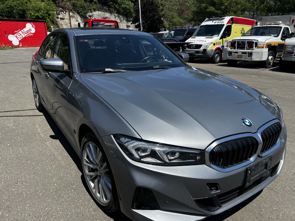 2023 BMW 330i 3-Series