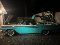 1959 Ford Fairlane 500 Skyliner