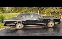 1986 Lincoln towncar