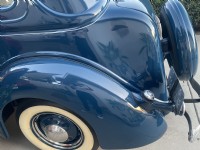 1936 Ford  Tudor Humpback