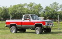1985 CHEVROLET K-10 Pickup 1/2 Ton