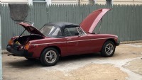1977 MG B