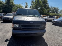 2001 Ford E-350