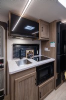 2026 Coachmen Freedom Express 25'