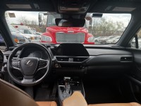 2023 LEXUS UX 250h