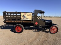 1924 Ford Ton Truck
