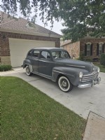 1947 Ford Super Deluxe Sedan