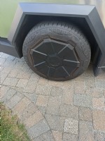 2025 Tesla Cybertruck
