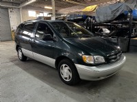 2000 Toyota Sienna