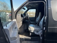 2001 Ford E-350