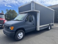 2007 Ford E-450