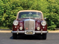 1957 Mercedes 220s