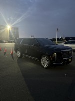 2025 Cadillac Escalade ESV