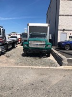 1990 Ford F600 Box Truck