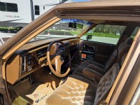 1989 CADILLAC Brougham