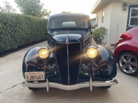 1936 Ford  Tudor humpback