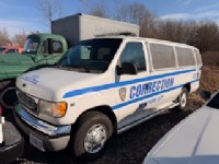 2010 Ford  E350