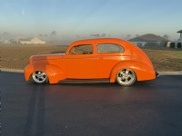 1940 Ford Tudor deluxe