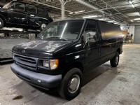 2001 Ford E-350
