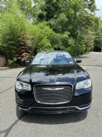 2022 Chrysler 300 LX