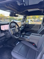 2024 Hummer Ev