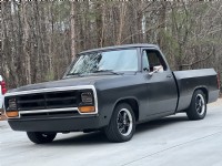 1987 Dodge D100