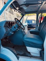 1992 Dodge B-250