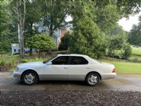 1999 Lexus LS400
