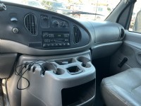 2001 Ford E-350